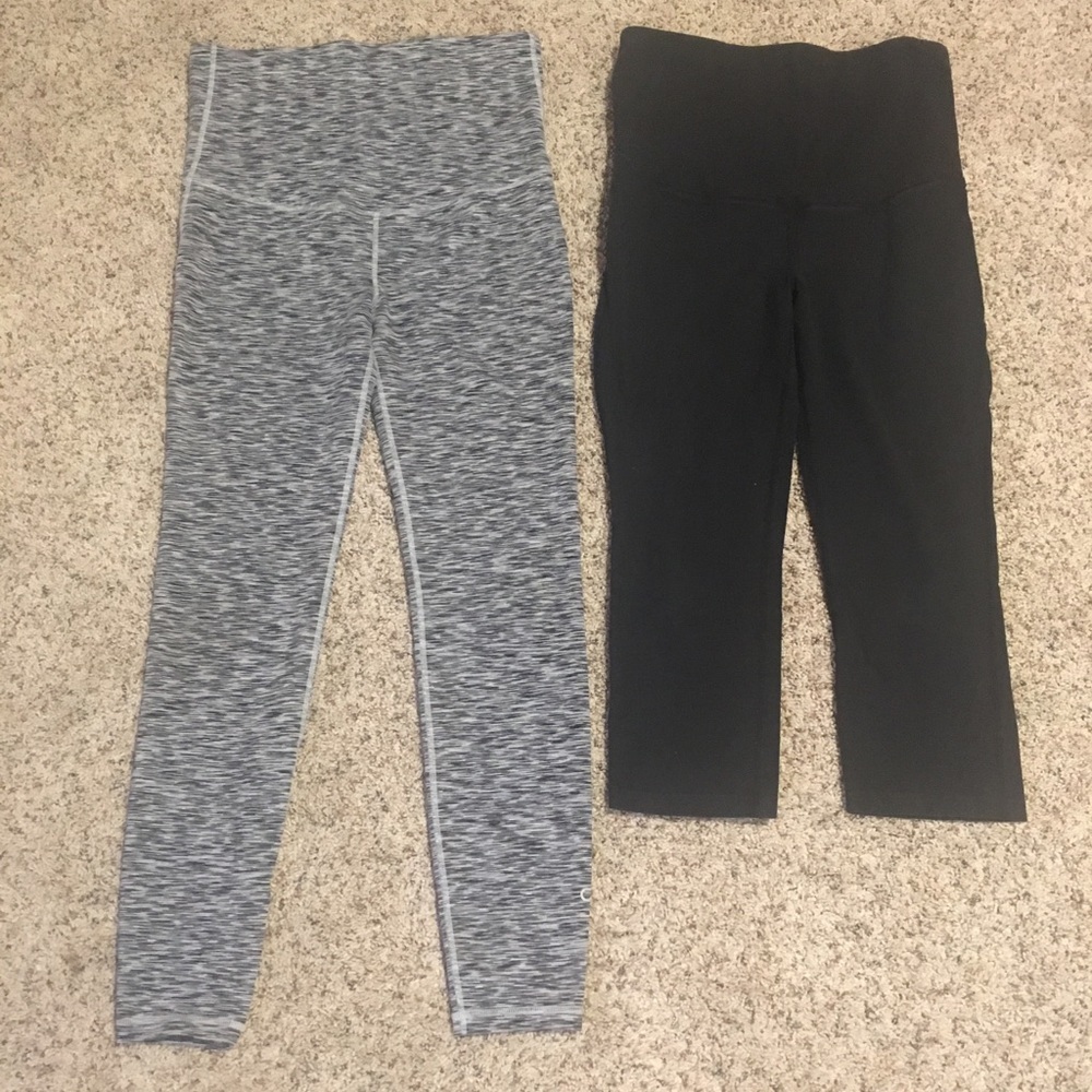 2 pairs Gap maternity workout pants